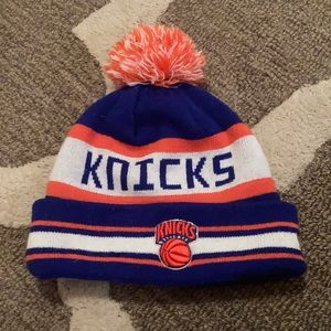 Knicks Pom Hat